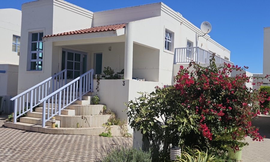 5 Bedroom Property for Sale in Paradise Beach Western Cape